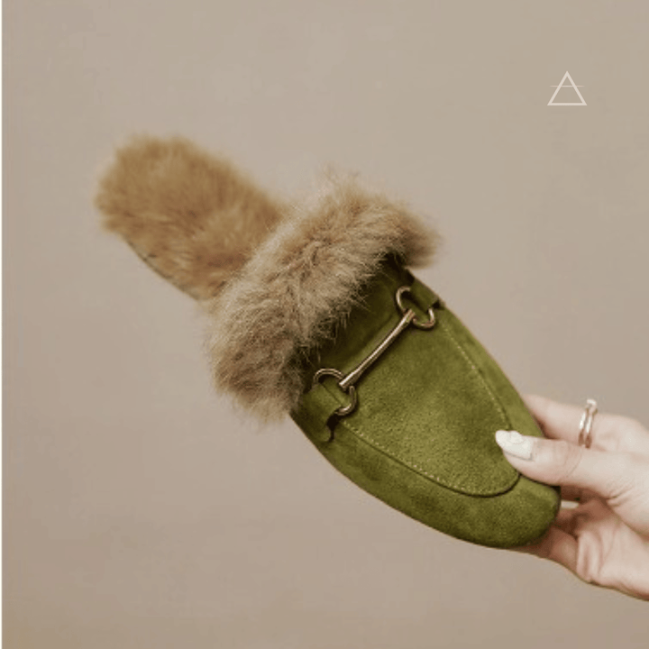 Garance™ olive suede mule side profile — fur lining and gold horsebit hardware — Studio Vespria
